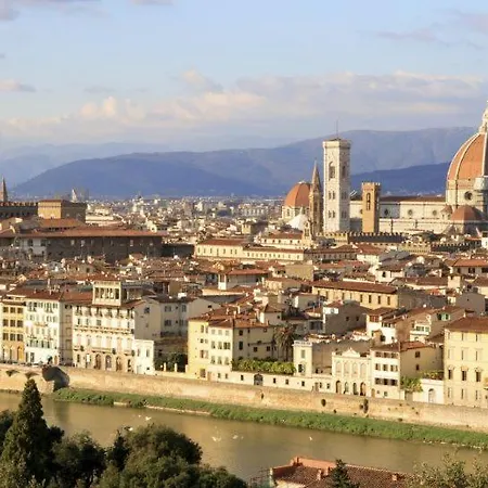 Centro Di Lussuoso Loft Con Grande Balcone Apartamento